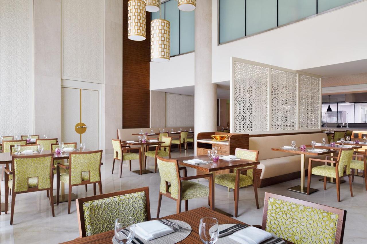 Marriott Executive Apartments アル・コバール エクステリア 写真 The restaurant